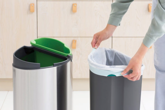 Brabantia Touch Bin urn kaanega 10+23L, Matt Steel FPP - Image 3