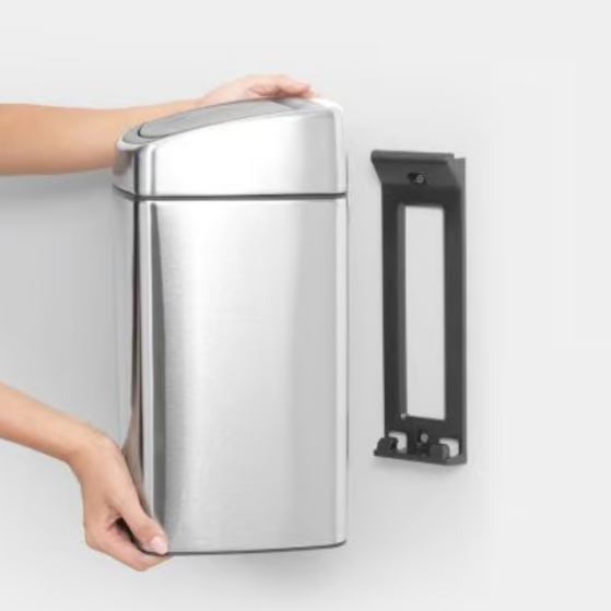 Brabantia Touch Bin 10L urn seinale/põrandale, Matt Steel roostevaba FPP - Image 4