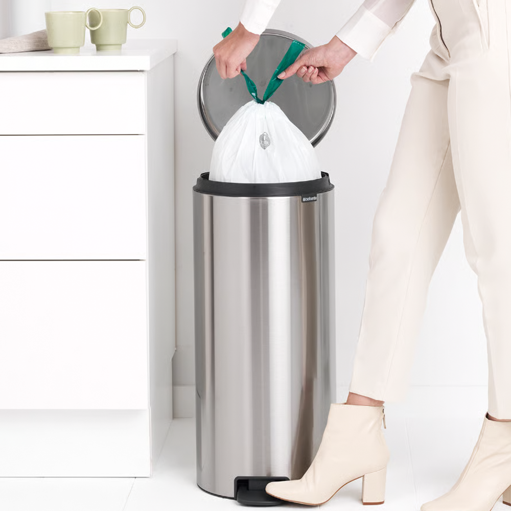 Brabantia NewIcon pedaaliga prügikast 30L, matt teras FPP - Image 3