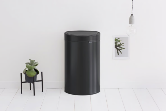Brabantia Touch Bin New prügikast 40L, matt must - Image 5